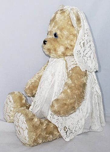 86-Beary Huggables_Wedding Bear w/ Lace Veil