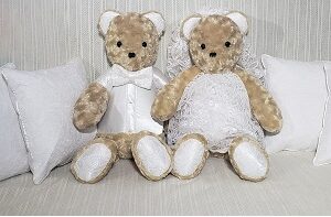103-BearyHuggables_Wedding Bears & Pillows